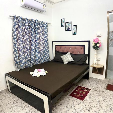 Shree K.B Guest House Benares Buitenkant foto