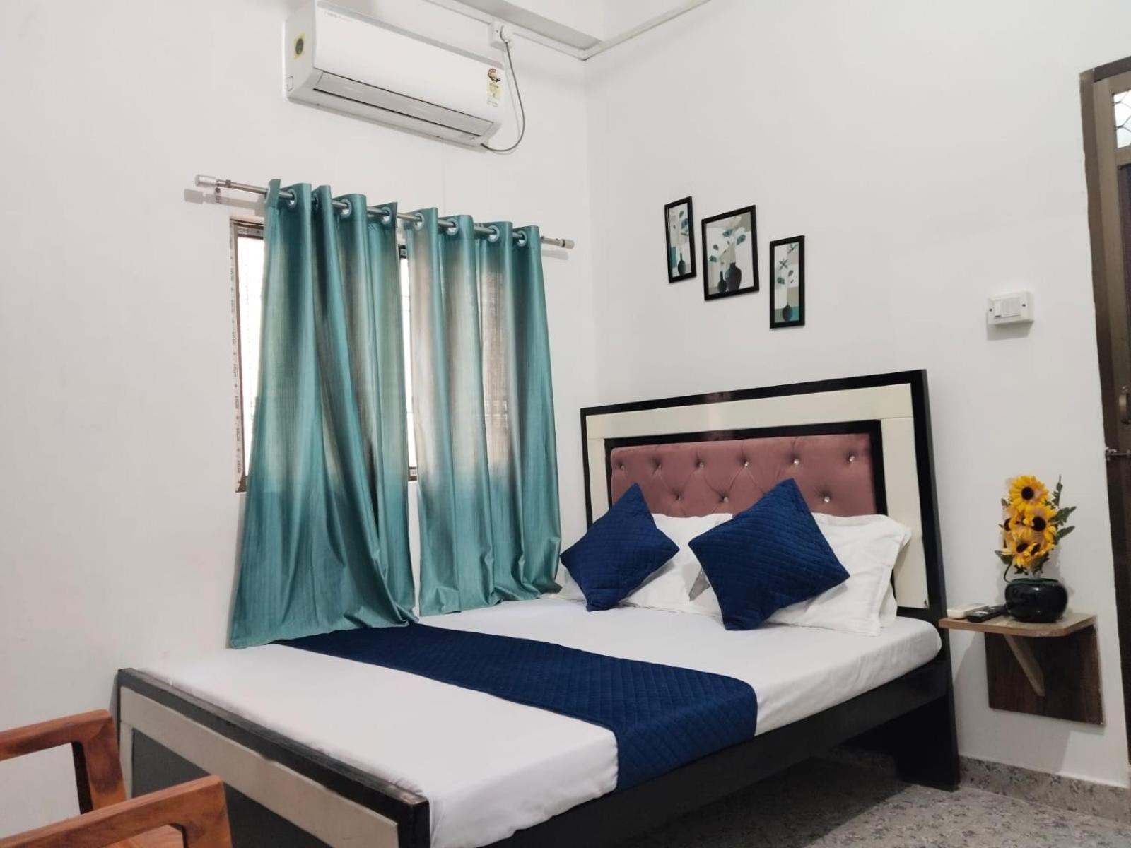 Shree K.B Guest House Benares Buitenkant foto